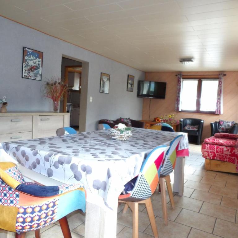Appartement 3 pièces, 6 pers, près remontées, terrasse, cuisine équipée, 2 ch, animaux admis, WIFI - FR-1-676-182 - Appartement - 1