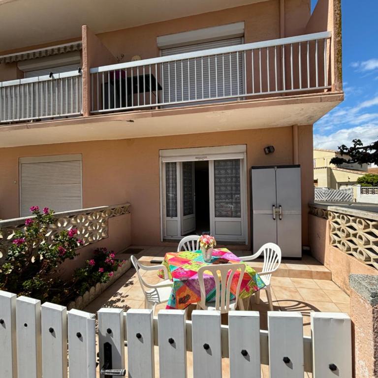 Studio bord de mer avec terrasse et parking - Le Géranium - Appartement 1 Chambre - 3