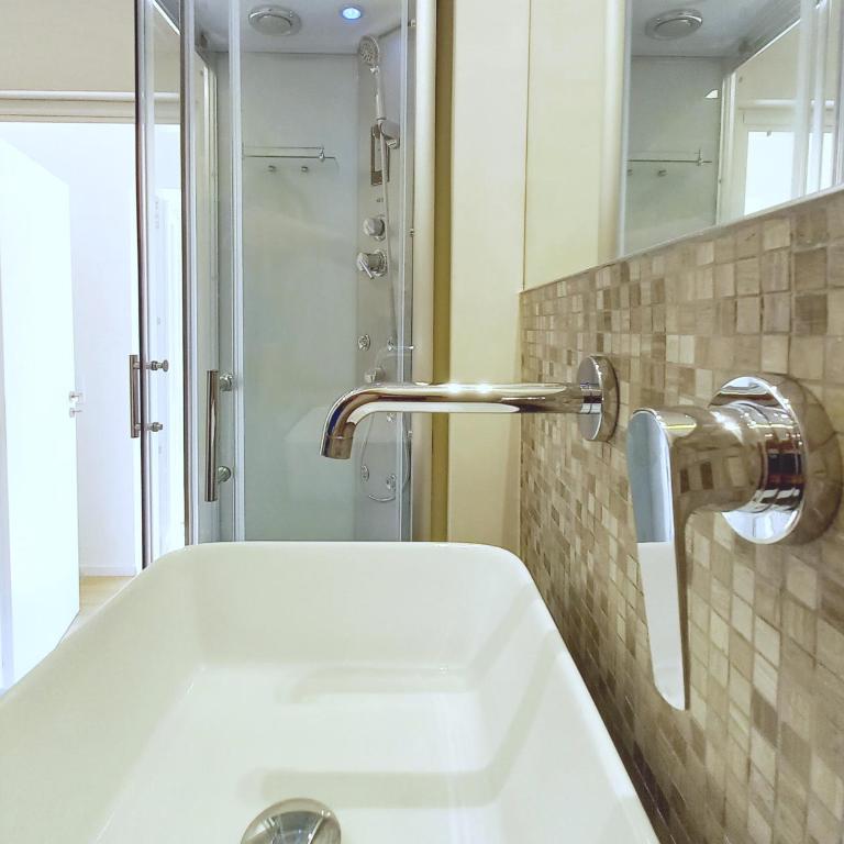 Casa Roca - Elegante e ampio appartamento a due passi dal centro, FREE PARKING - Appartamento con 1 Camera da Letto - 23