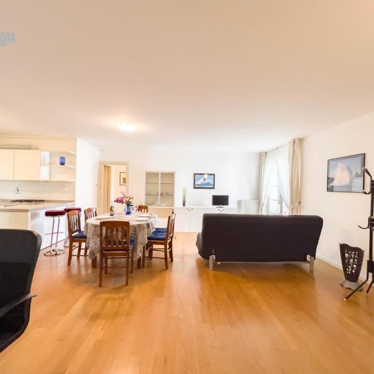 Cattedrale 5 Tirabora Short Rent, con parcheggio privato - Appartamento con 2 Camere da Letto - 3