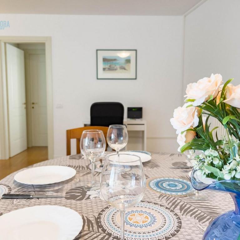 Cattedrale 5 Tirabora Short Rent, con parcheggio privato - Appartamento con 2 Camere da Letto - 25