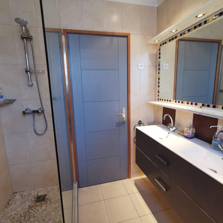 Villa vue mer proche mer 10 personnes - Villa - 16