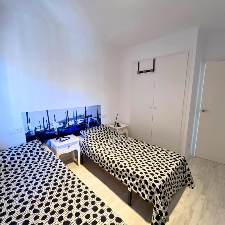 IBR- Roses IV 5-10 - Apartment with Sea View - 15