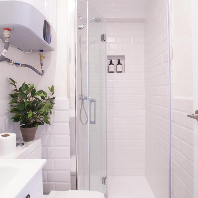 Apple Beach Studio by BHomesCostaBrava - Apartamento de 1 dormitorio - 14