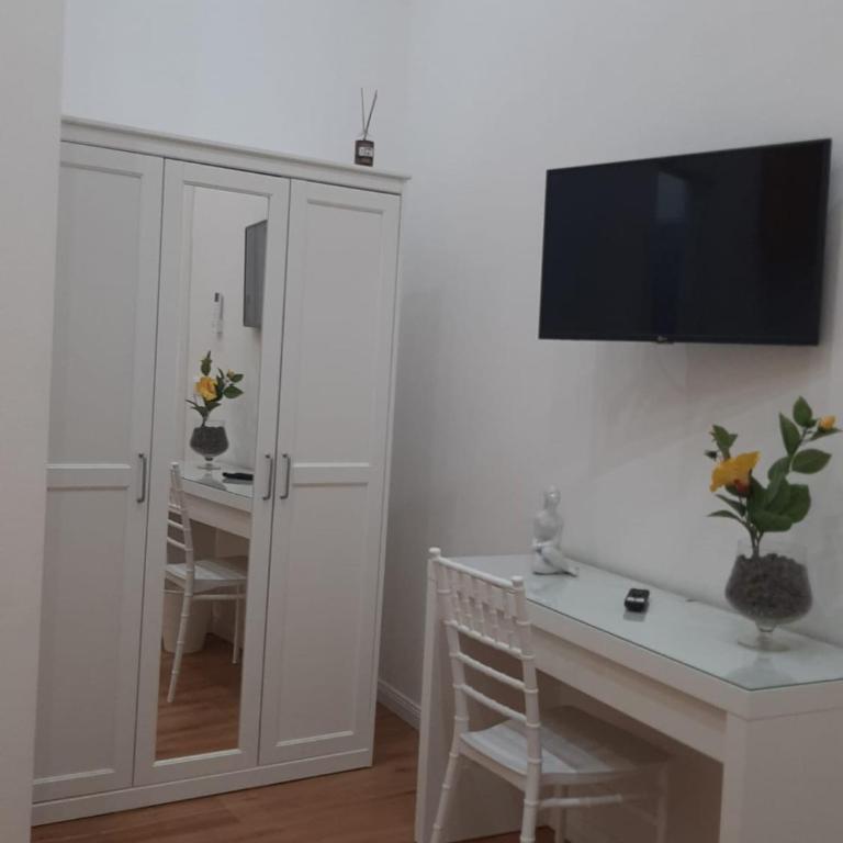 Aurora Center City - Rooms - Double Room with Private Bathroom - 5