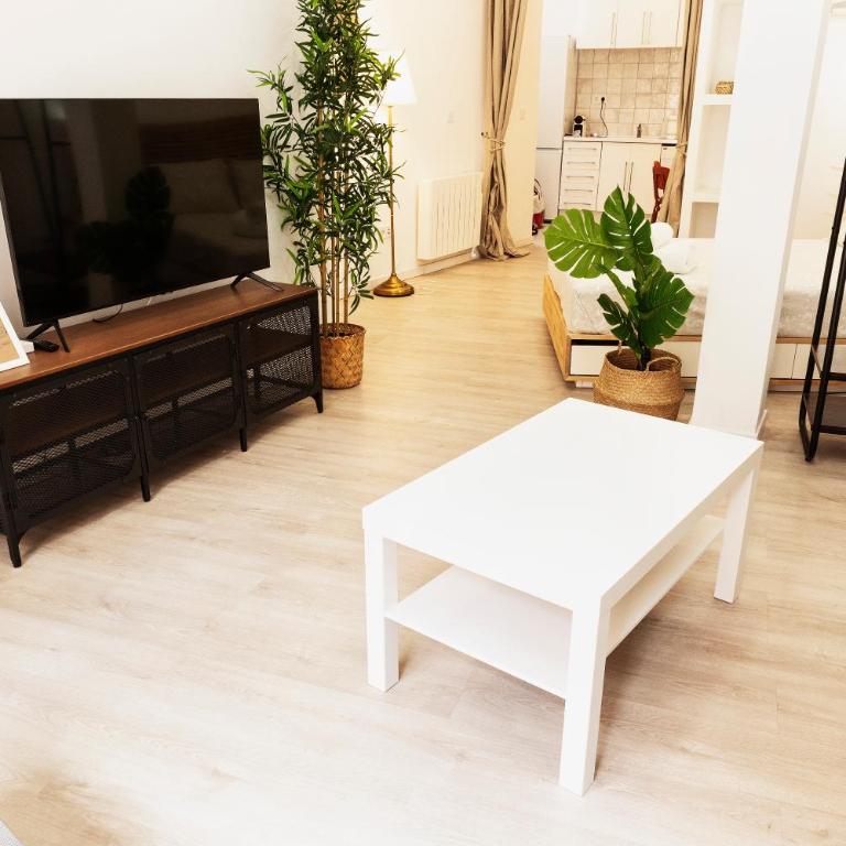 Bravo Murillo Apartment - One-Bedroom Apartment - Non-Smoking - 43