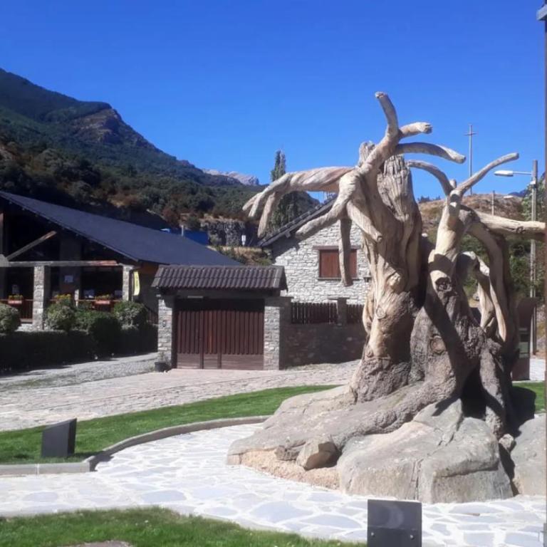 Terrazas del Pirineo en Villanúa - Three-Bedroom Apartment - 39