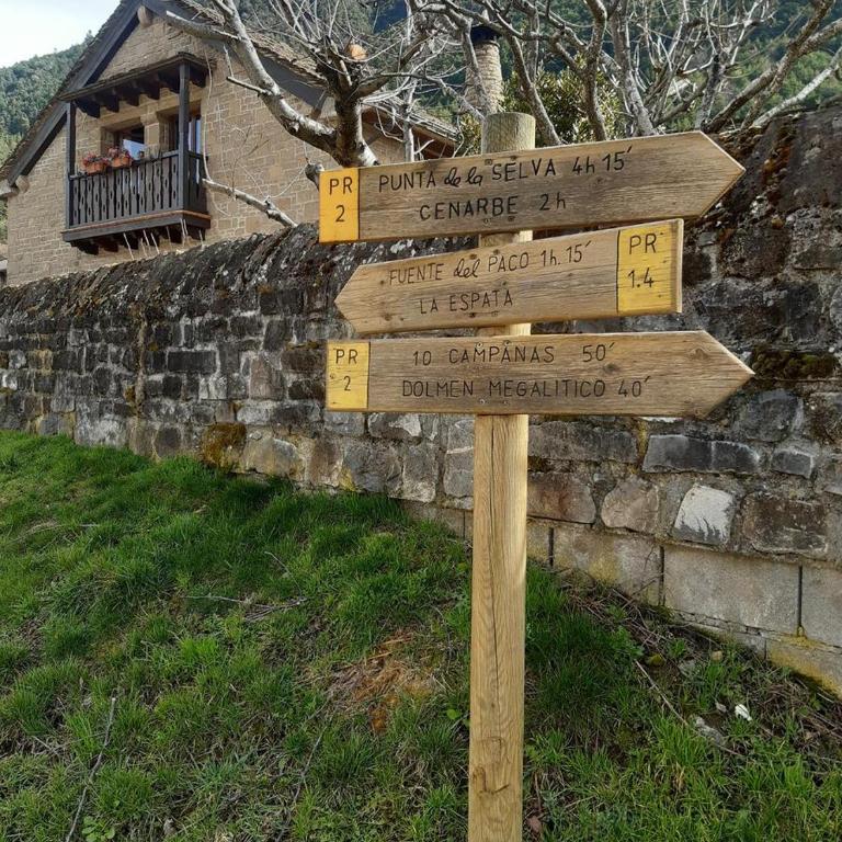 Terrazas del Pirineo en Villanúa - Three-Bedroom Apartment - 41