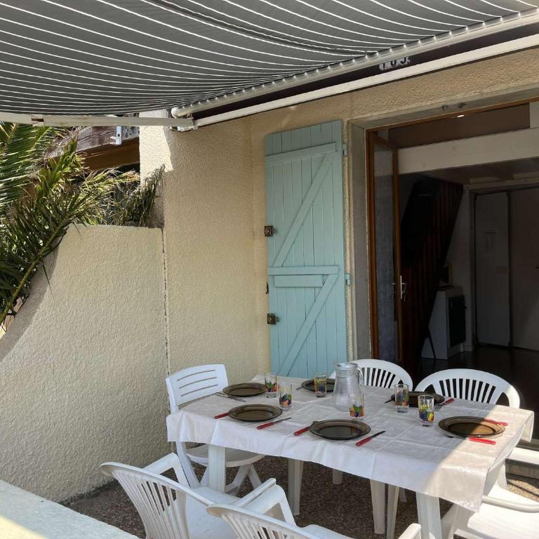 Maison cabine mezzanine 6 couchages PORT LEUCATE NATURISME PL070-103 - Studio-Apartment - 1