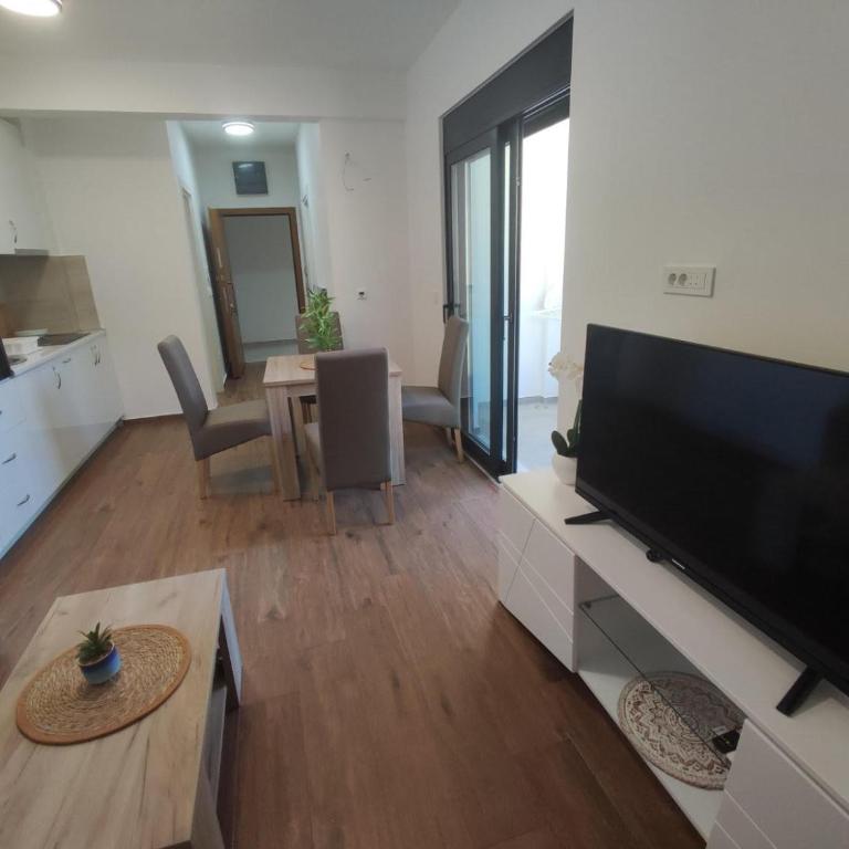 SD LUX APARTMENTS - Apartment - 1
