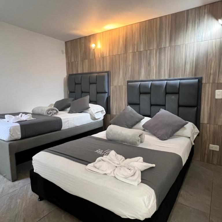 Apto Moderno, Ubicacion Perfecta, a media calle del Malecon y Embalse, a 8 min de la Piedra del Peñol - Apartamento de 2 dormitorios - 17