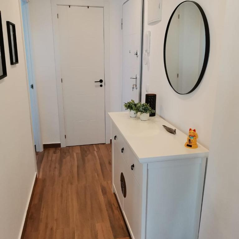 Albir Beautiful Apartment - One-Bedroom Apartment - 4