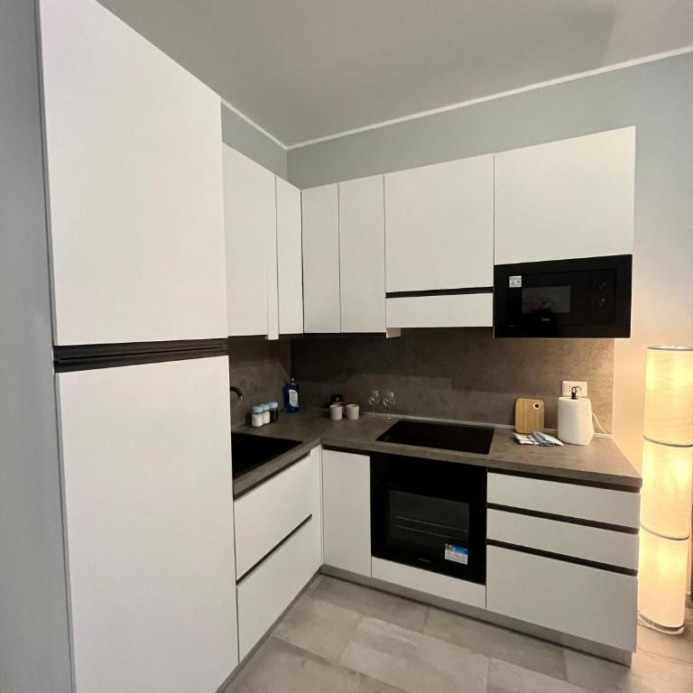 Residenza Elegante - A 5 fermate dal Duomo - Casa Vacanze - 17
