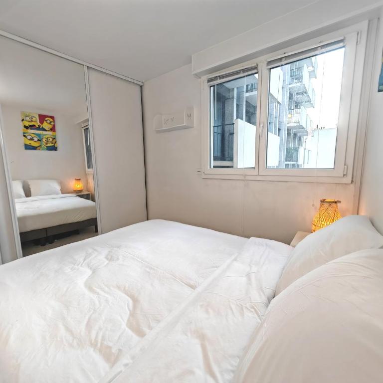3 pièces proche Tour Eiffel - Appartement 2 Chambres - 12