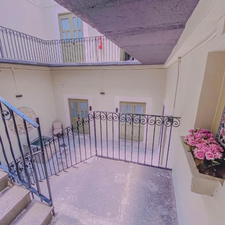 Casa Sta Ines - Twin Room with View - 4