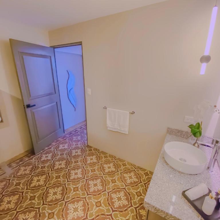 Casa Sta Ines - Twin Room with View - 6