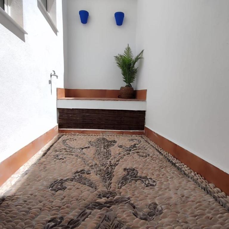 Balcón de los Patios con PARKING - Two-Bedroom Apartment - 10