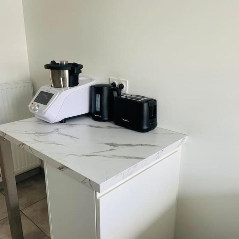 Spacious Near Center Terrace et Parking - Appartamento con 2 Camere da Letto, Balcone e Terrazza - 9