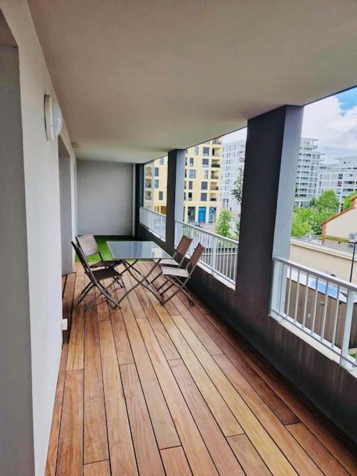 Spacious Near Center Terrace et Parking - Appartamento con 2 Camere da Letto, Balcone e Terrazza - 14