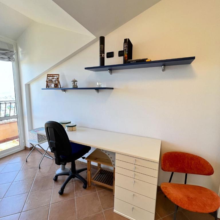 Attico Pietra Ligure 2 Free Parkings & Bike - Appartamento con 2 Camere da Letto - 15
