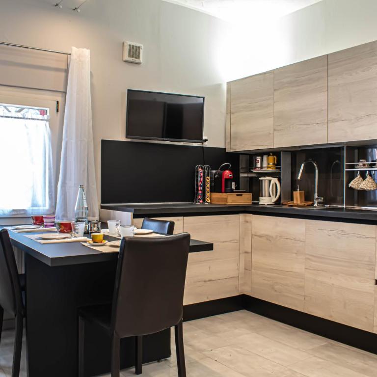 A due passi dal castello - Moderno e ristrutturato - Appartamento con 2 Camere da Letto - 18