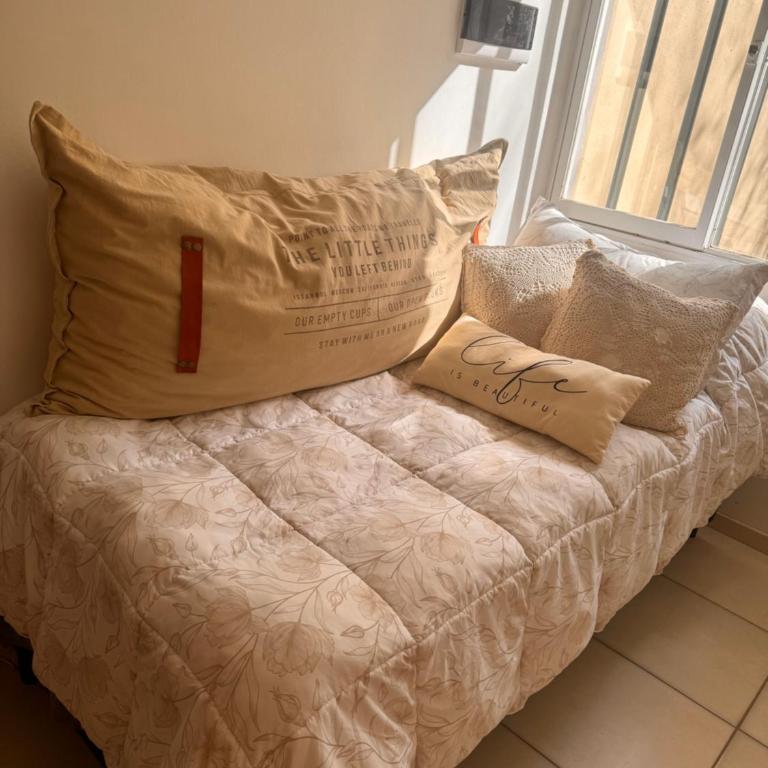 Eme House San Rafael - Two-Bedroom House - 22