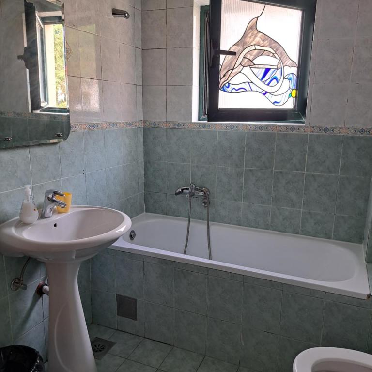 Djukanovic Apartments - Two-Bedroom Apartment with Balcony and Terrace - 5