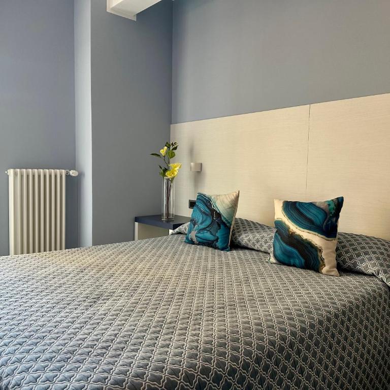 Real Rooms Dalia - Standard Double Room - 1