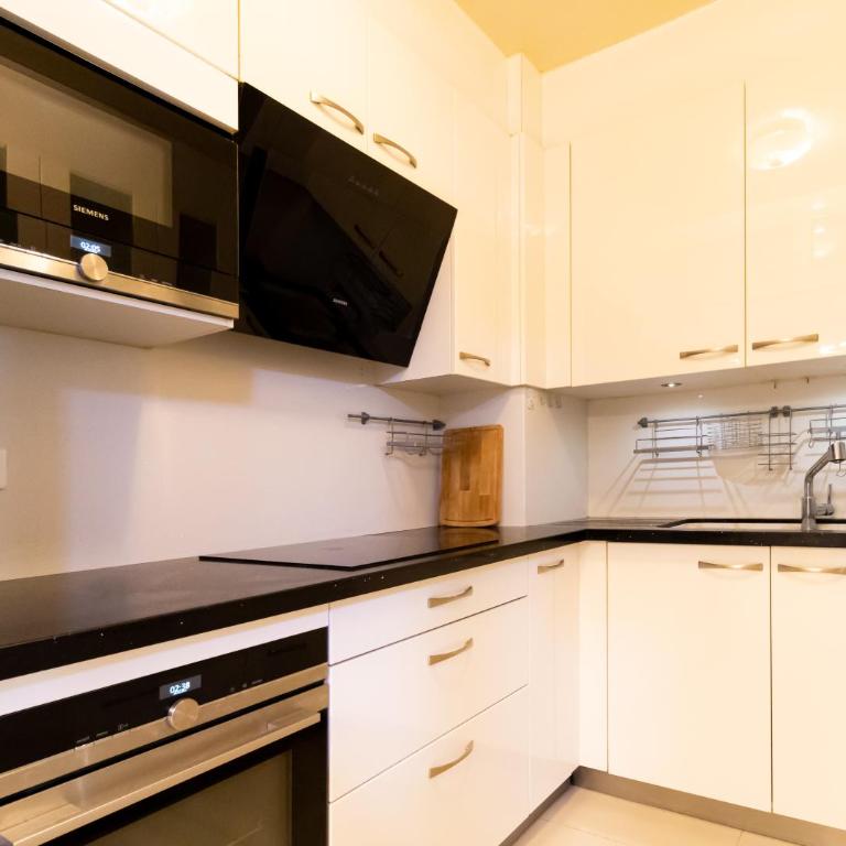 5-bedroom spacious and cosy flat close to the Eiffel Tower - Appartement - 11