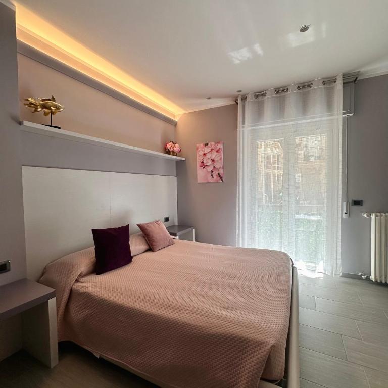 Real Rooms Dalia - Standard Double Room - 2