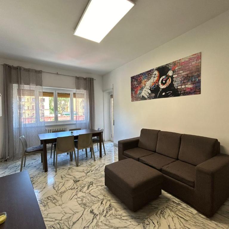 Prella House Roma 50 mt da Metro B Jonio - Appartement 3 Chambres - 15