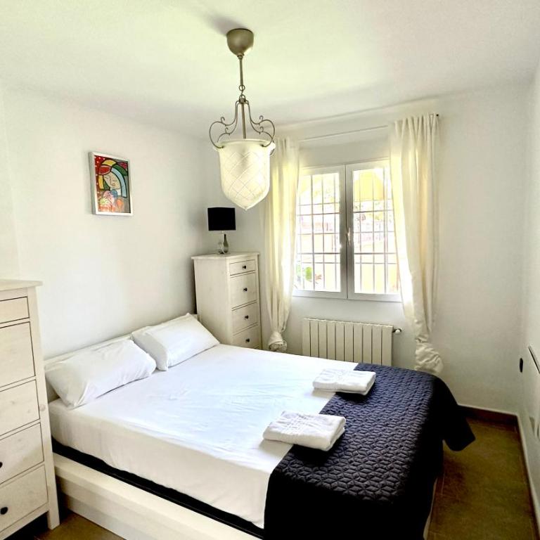 8 Bungalow familiar con Piscina Gran Alacant - Three-Bedroom House - 6