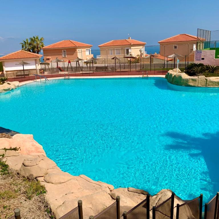 8 Bungalow familiar con Piscina Gran Alacant - Three-Bedroom House - 13