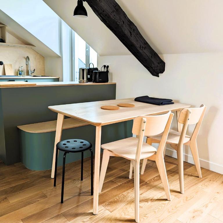 Appart sur les toits de Paris - Marais Volta - One-Bedroom Apartment - 4
