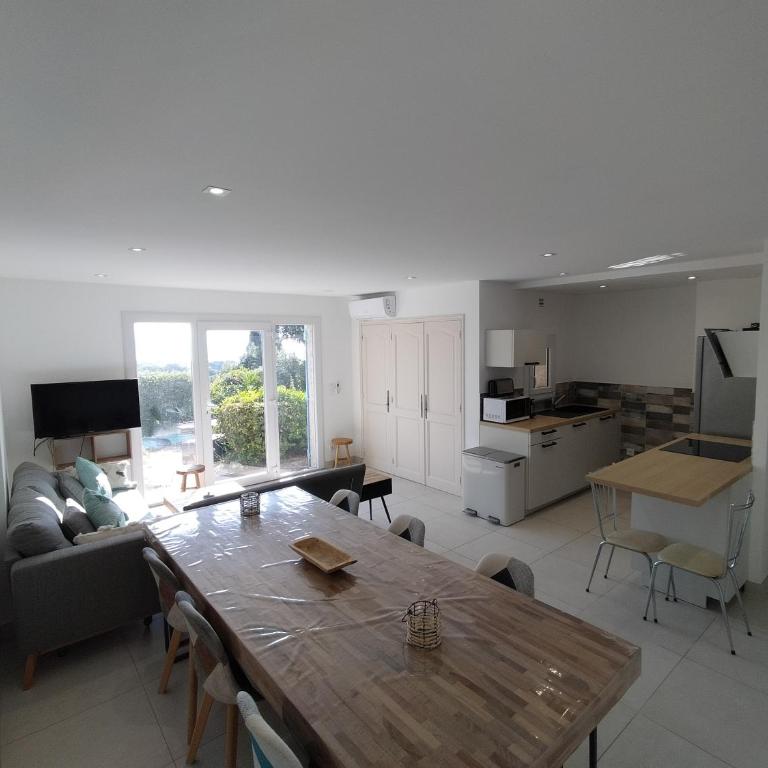 Villa Gabyken - Two-Bedroom House - 6