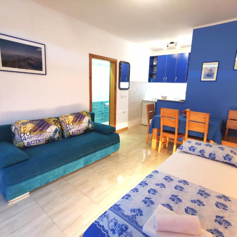 Durakovic Apartments - Studio with Garden View - 6