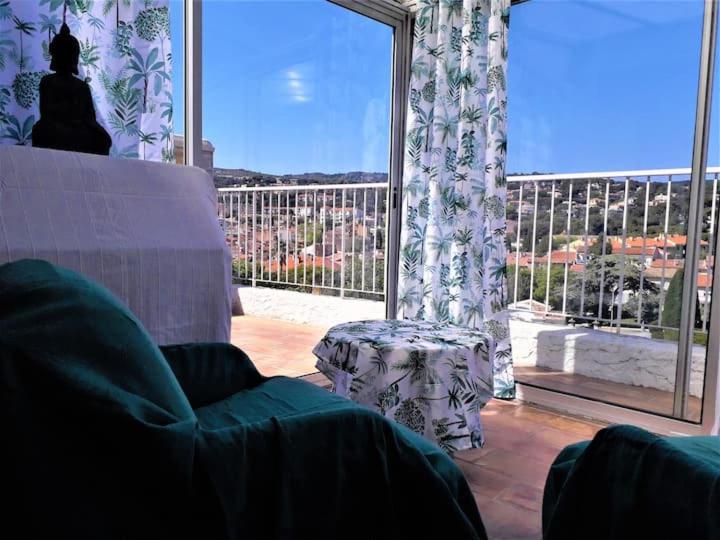 T2, centre village, belle terrasse proche plages - Apartment mit Terrasse - 1