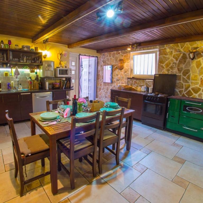 Villa Maria - Villa with Private Pool - 35
