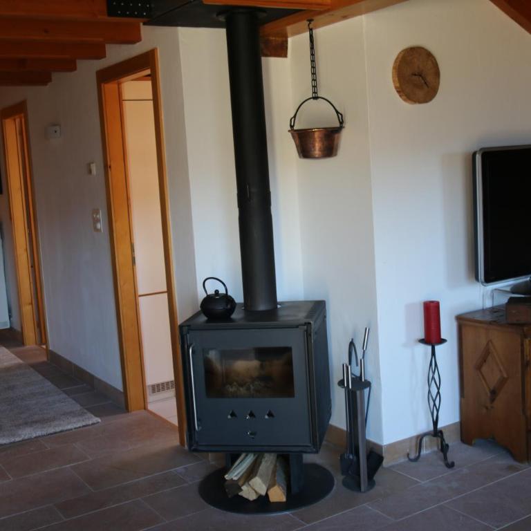 Rodasia - Appartamento con 2 Camere da Letto e con Vista Montagna - 19