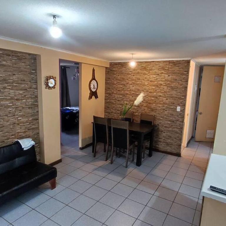 Departamento 3 dormitorios 1 baño cerca aeropuerto internacional Pudahuel Santiago Chile - One-Bedroom Apartment - 9