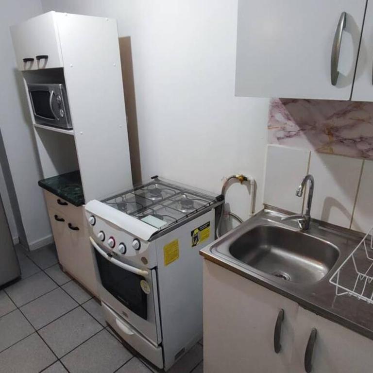Departamento 3 dormitorios 1 baño cerca aeropuerto internacional Pudahuel Santiago Chile - One-Bedroom Apartment - 15