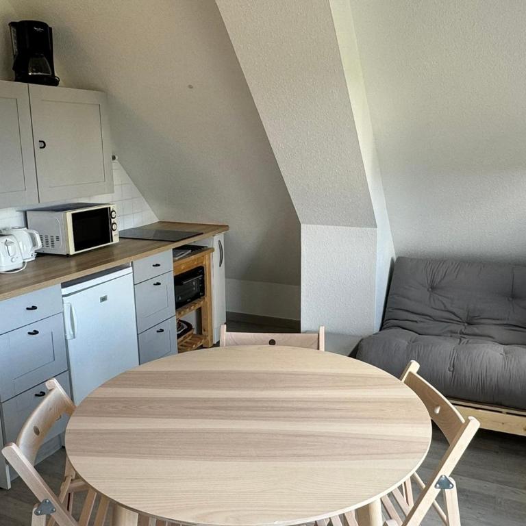 Appartement rénové 2 pièces, face mer, Cabourg - FR-1-487-369 - Apartamento - 6