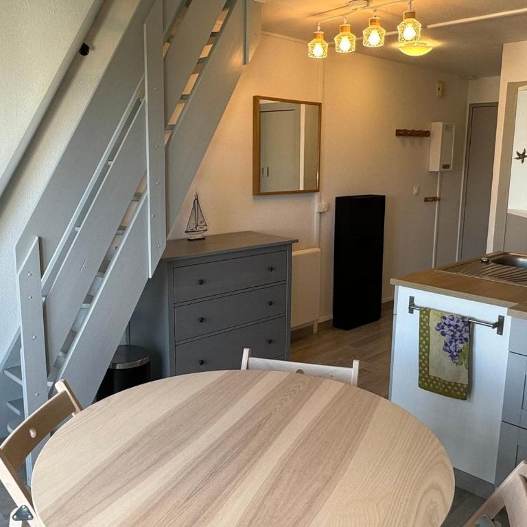 Appartement rénové 2 pièces, face mer, Cabourg - FR-1-487-369 - Apartamento - 7