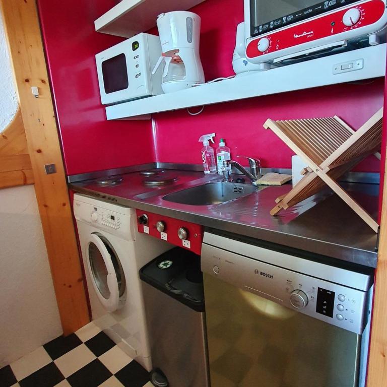 Studio cabine rénové 30m², Les Arcs 2000, capacité 4 personnes, balcon - Studio - 4