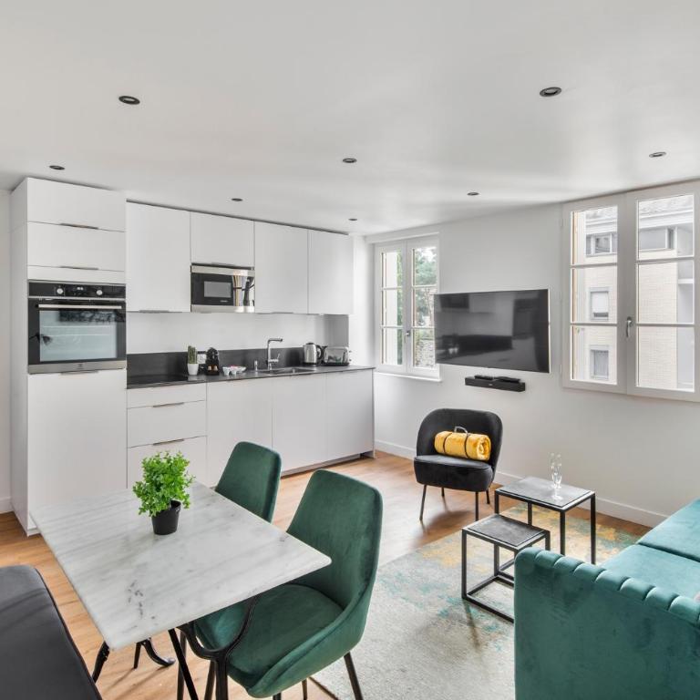 Appartements Le 31bis - Two-Bedroom Apartment (No Parking) - 2