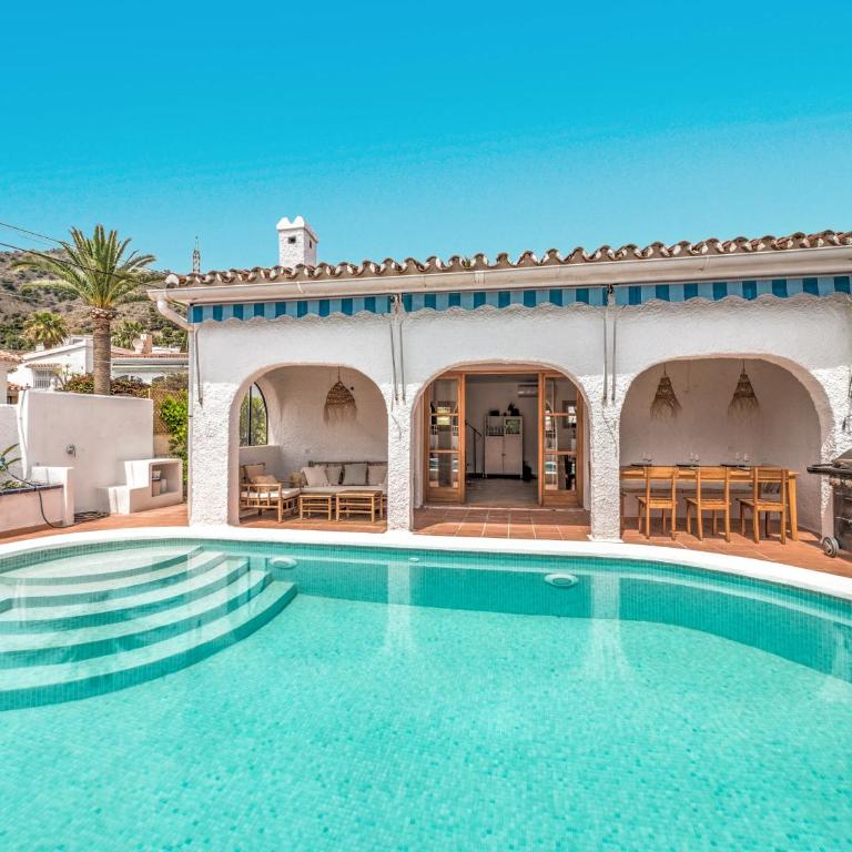 Villa in mediterranean style with private pool - Casa Vacacional de 3 dormitorios - 1