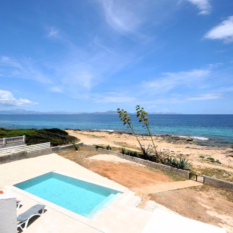 XOROI- Villa primera linea mar con vistas a Bahía Alcudia - Casa de 4 dormitorios - 2