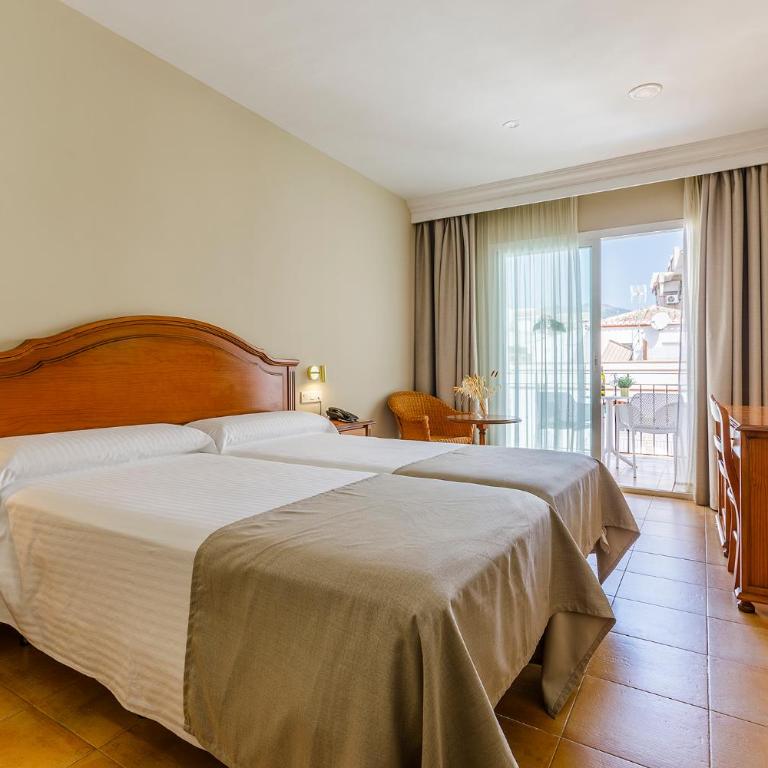 Hotel Almijara - Mares - Double Room with Terrace - 1