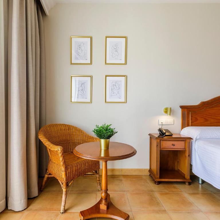 Hotel Almijara - Mares - Single Room - 4