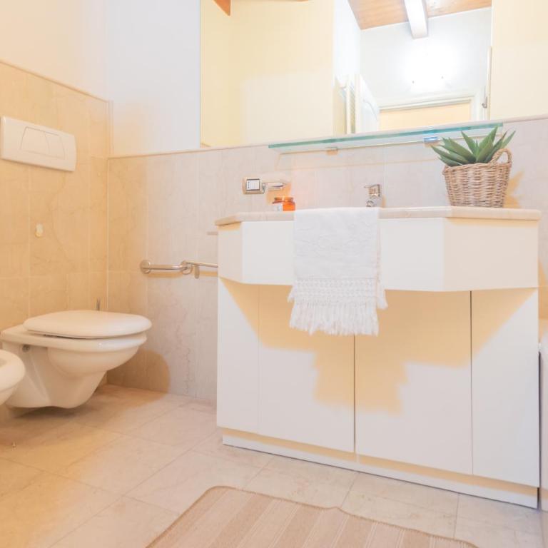 Residenza Dolce Lago by Rent All Como - Appartamento - 37